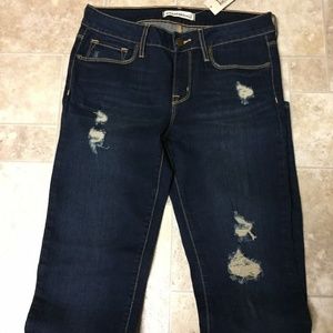 Bullhead Dark Wash (Black) Women's Skinny Jeans